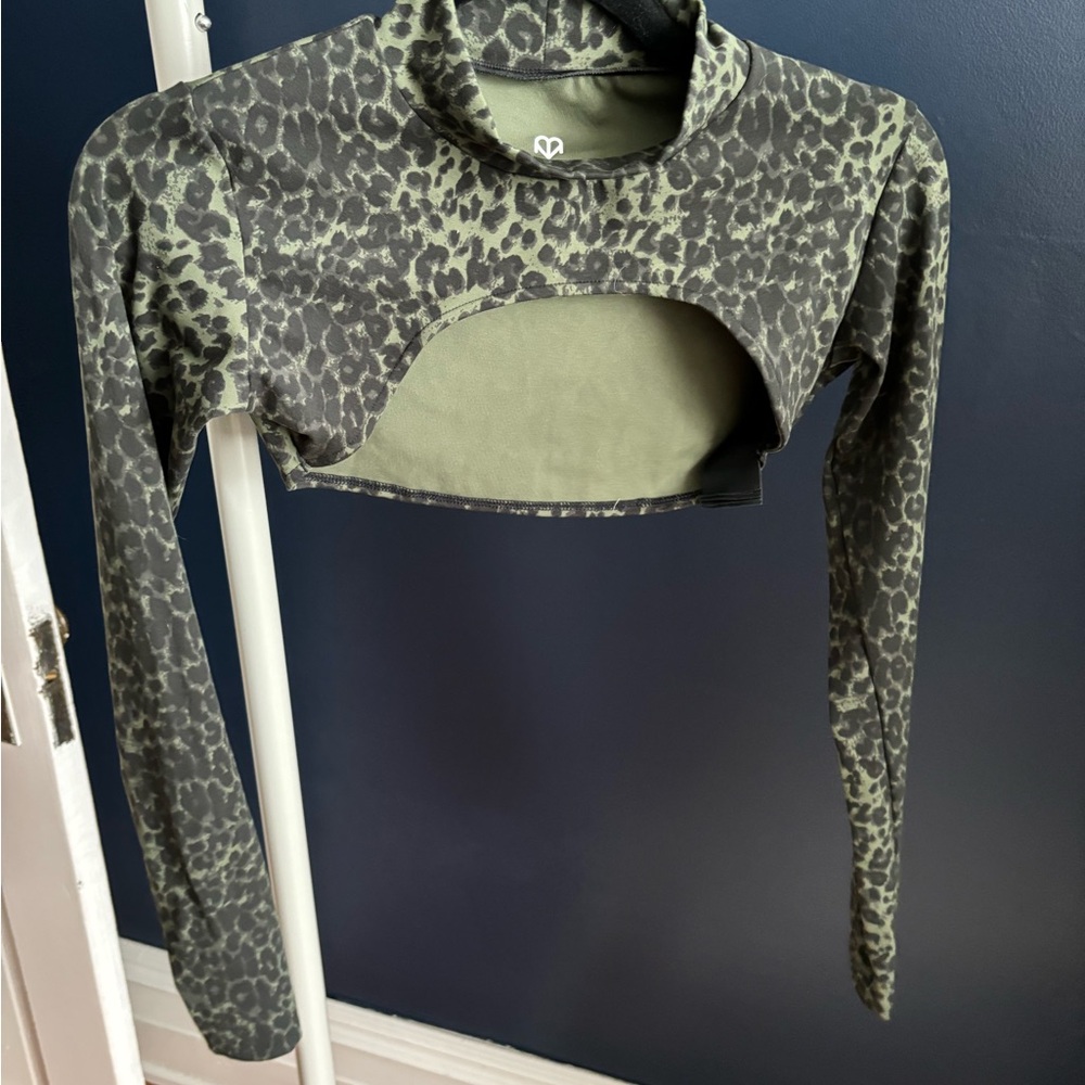 Maje athletic mock neck shrug